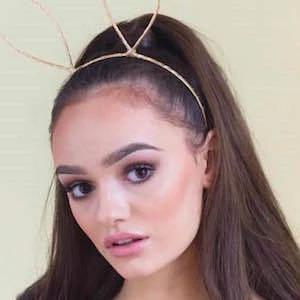 Sascha Richardson - Age, Bio, Birthdate, Family, Networth & More