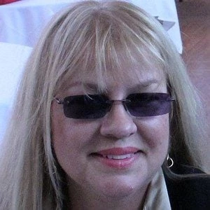 Wendi Richter Biography