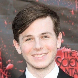 Chandler Riggs Biography