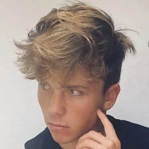 James Riker - Family, Bio, Wiki, Dat of Birth, Networth & More