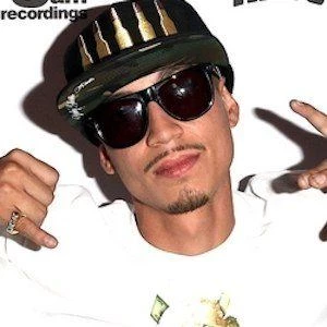 Lenny Rivas - Family, Bio, Birthday, Family, Income & More