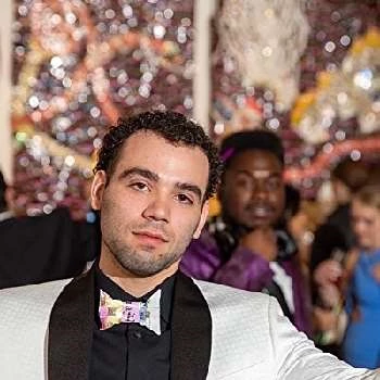 Rj Izquierdo - Age, Bio, Birthdate, Family, Networth & More