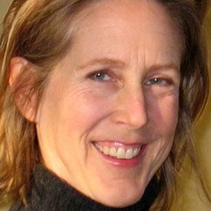 Mary Roach - Networth, Bio, Birthdate, Age, Family & More