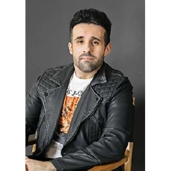 Rob Alicea - Family, Bio, Birthday, Family, Income & More