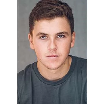 Robbie Evison - Age, Bio, Birthdate, Family, Networth & More