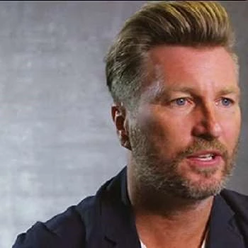 Robbie Savage - Age, Wiki, Birthdate, Bio, Networth, Family & More