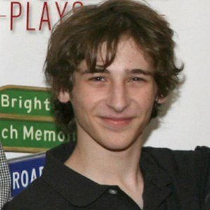 Noah Robbins Biography