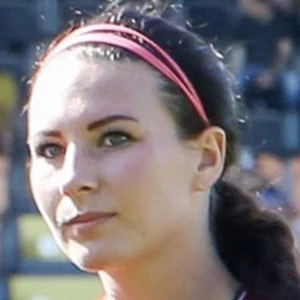 Leighanne Robe Biography