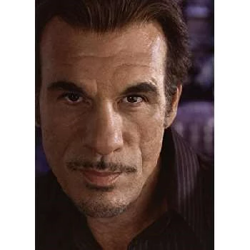 Robert Davi Biography