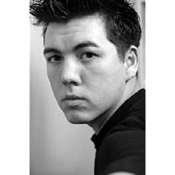 Robert Pulido Jr. - Family, Bio, Birthday, Family, Income & More