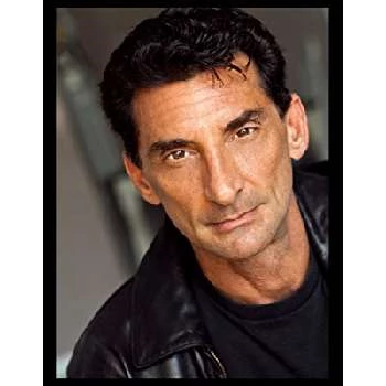 Robert Ricucci Biography