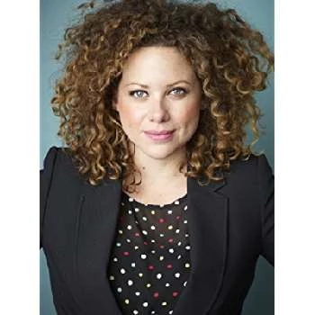 Roberta Valderrama - Age, Height, Birthdate, Bio, Family, Networth & More