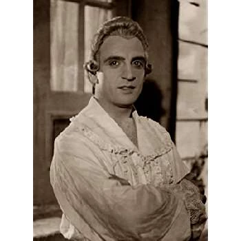 Roberto Airaldi - Family, Bio, Birthday, Family, Income & More