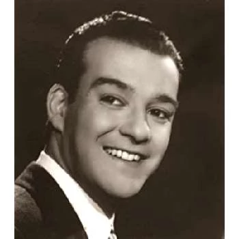 Roberto Escalada - Family, Bio, Birthday, Family, Income & More