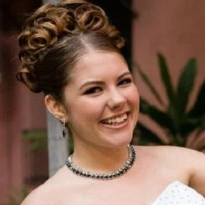 Annabelle Roberts - Income, Birthday, Family, Bio, Networth & More