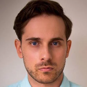 Brady Roberts - Family, Bio, Birthday, Family, Income & More