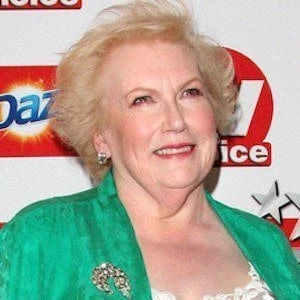 Denise Robertson Biography