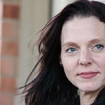 Robin Conly - Age, Bio, Birthdate, Family, Networth & More