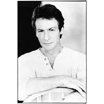 Robin Sachs Biography