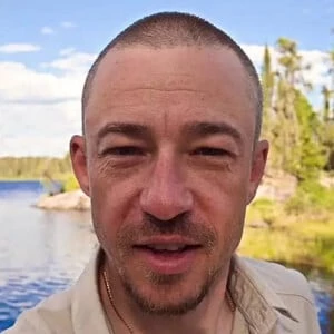 Joe Robinet Biography