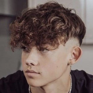 Connor Robinson Biography