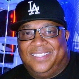 Mike Robinson - Age, Height, Birthdate, Bio, Family, Networth & More