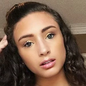 Rebecca Robinson Biography