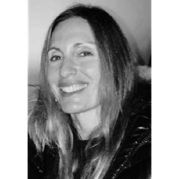 Robyn Rosenfeld - Age, Bio, Birthdate, Family, Networth & More