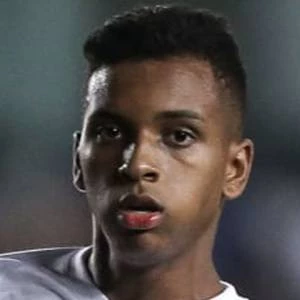 Rodrygo Biography
