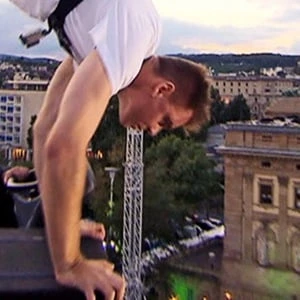 Greg Roe - Income, Birthday, Family, Bio, Networth & More