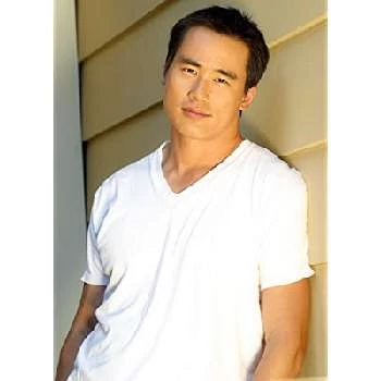 Roger Fan Biography