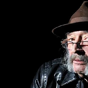 Roger Tabra - Family, Bio, Birthday, Family, Income & More