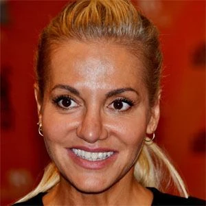 Dara Rolins Biography