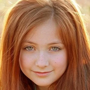 Emily Rollins - Age, Height, Birthdate, Family, Wiki & More