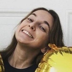 Gabby Roma - Date Of Birth, Bio, Birthdate, Parents, Networth & More