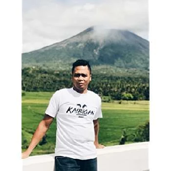 Rommel Tapia - Age, Bio, Birthdate, Family, Networth & More