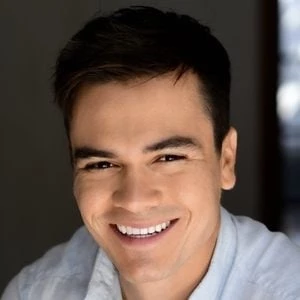 Rich Rosales - Networth, Bio,Birthdate, Family, Wiki & More