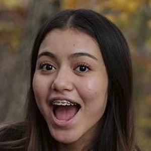 Angelica Rosas - Age, Height, Birthdate, Bio, Family, Networth & More