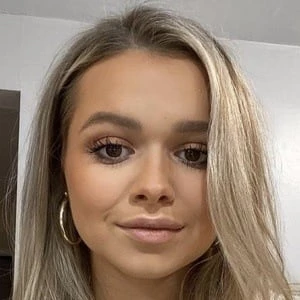 Allisa Rose Biography