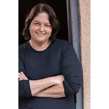 Rose Colasanti - Age, Bio, Birthdate, Family, Networth & More