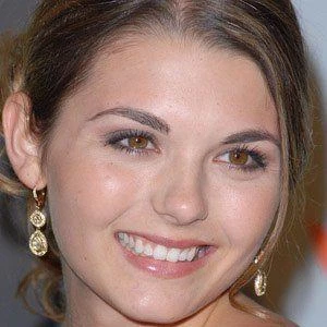Jessica Lee Rose Biography