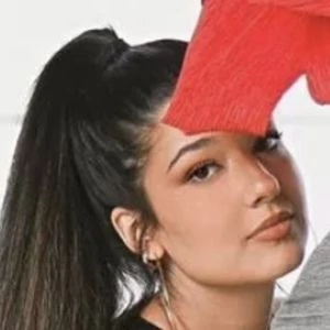 Neena Rose - Networth, Biography, Birthdate, Family & More