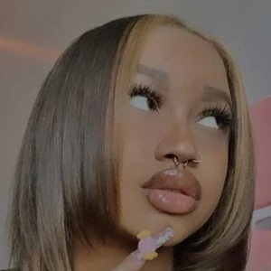 Yana Rose - Age, Bio, Birthdate, Family, Networth & More