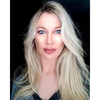 Roselyn Kasmire - Age, Bio, Birthdate, Family, Networth & More