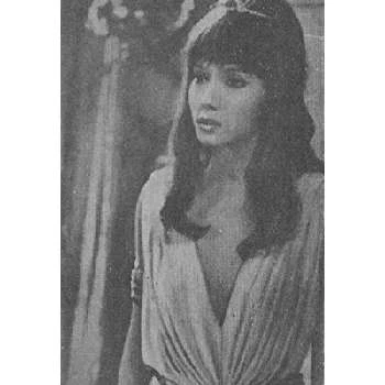 Rosenda Monteros Biography