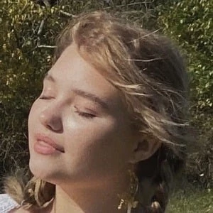 Brynne Rosetta - Age, Wiki, Birthdate, Bio, Networth, Family & More