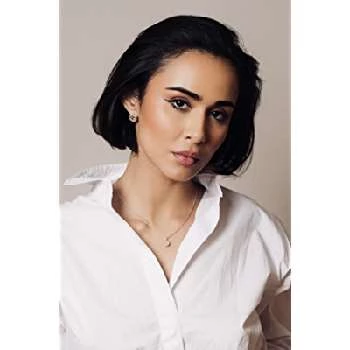 Roshi Hoss - Age, Bio, Birthdate, Family, Networth & More