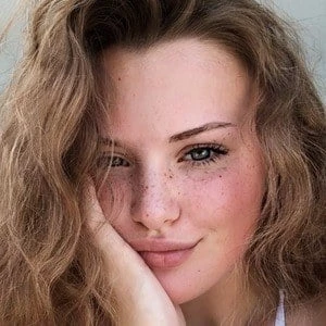 Gibson Ross - Date Of Birth, Bio, Birthdate, Parents, Networth & More