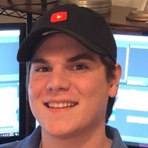 Morgan Ross - Age, Wiki, Birthdate, Bio, Networth, Family & More