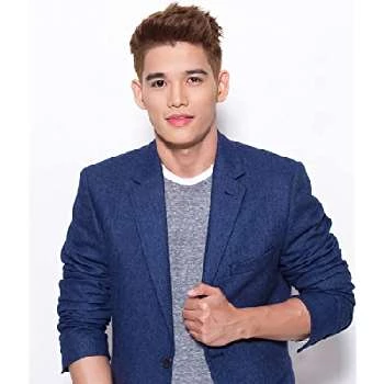 Rostum Zafra - Age, Bio, Birthdate, Family, Networth & More